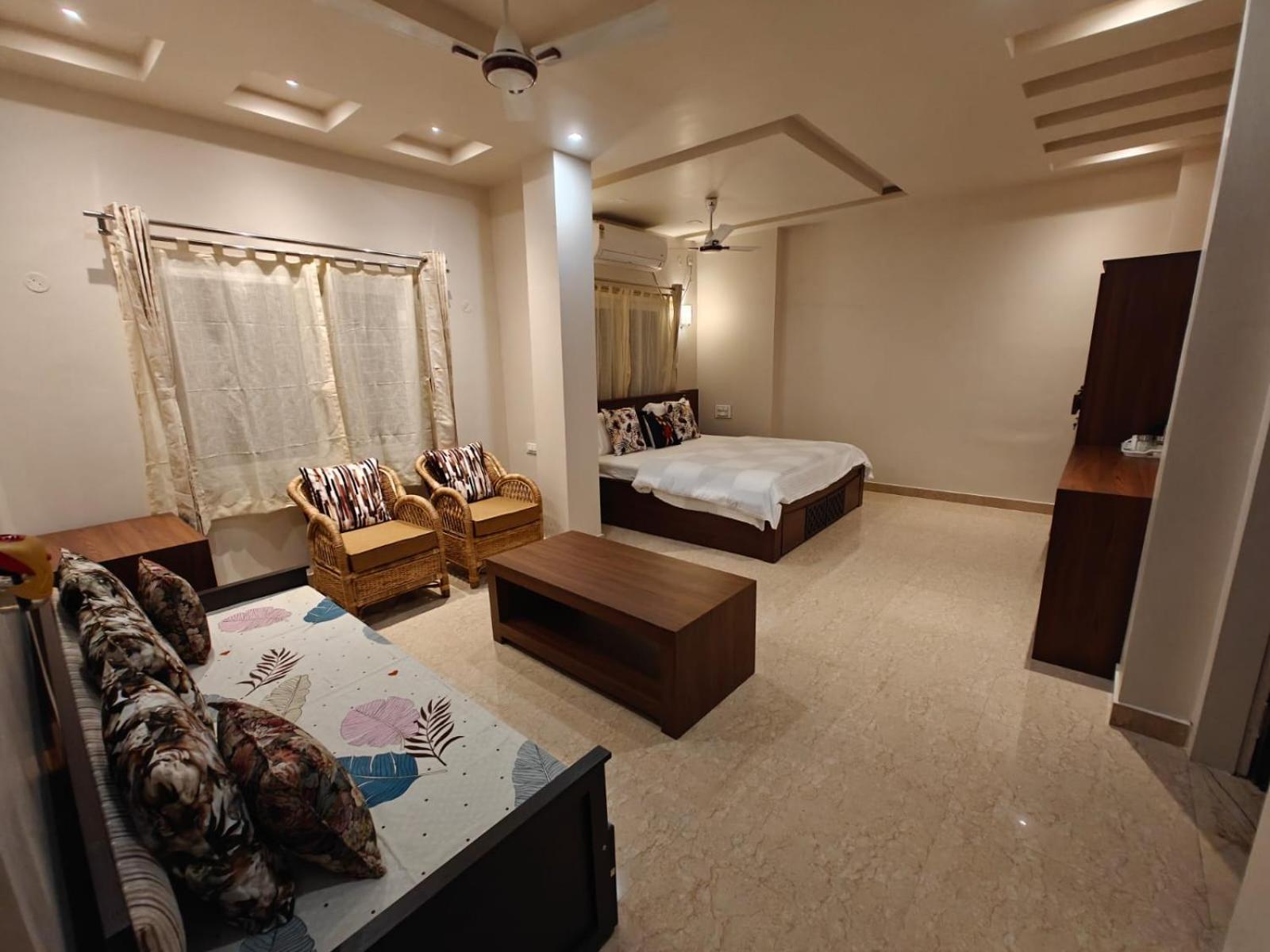 Shangrila Homestay Jorhat Exterior photo